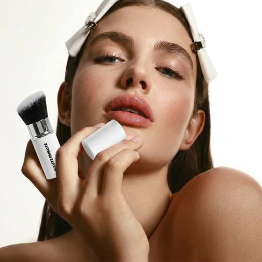 Glamstick Retractable Powder Brush