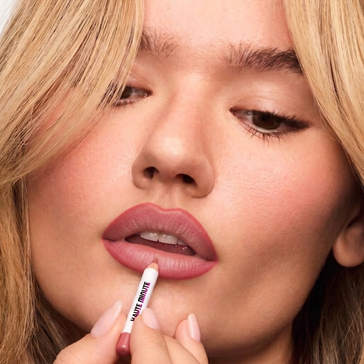 Perfect Pigment Lip Liner - Lip Service
